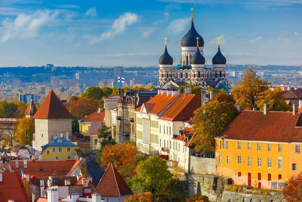 Charming Loft Near Old Town Leilighet Tallinn Eksteriør bilde